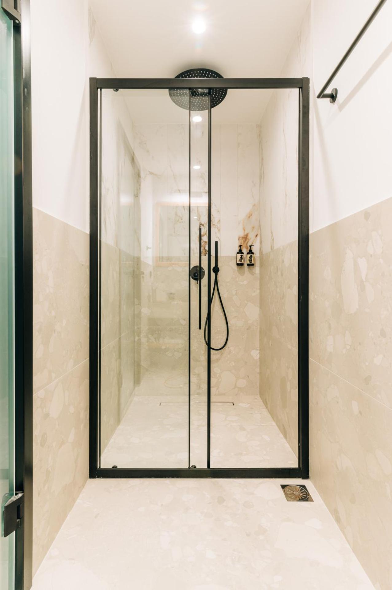 אתונה Athesense Suites מראה חיצוני תמונה